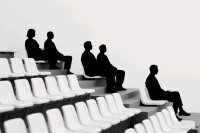 线下峰会起死回生术：别让观众沦为“人肉背景板”！
