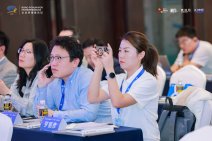 2025企业家博鳌论坛-“AI中国”生态范式论坛 (55).jpg