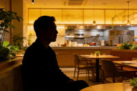 海归张欢：从“五星级”盒饭到复合餐厅的财富逆袭