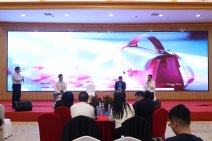 中国AI应用大会暨博览会AI营销分会 (59).jpg