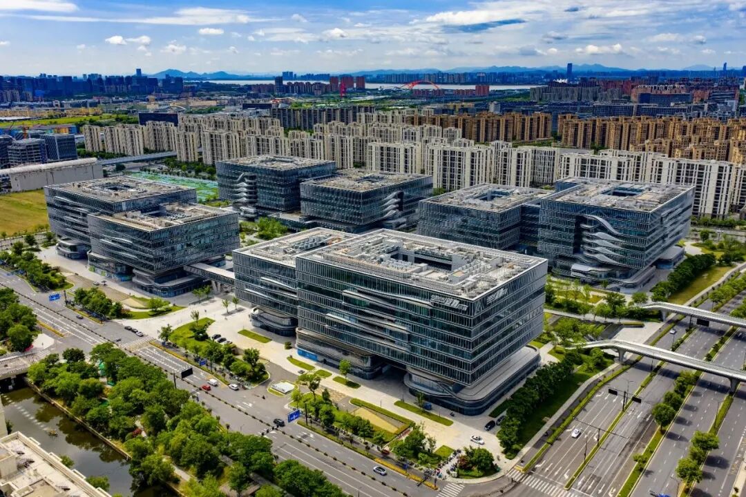 破壁·共生：寻找AI产业的新风向