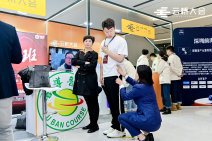 YJE_1678-opq389480937.jpg