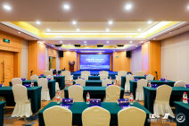 YSJ_3821_wm__10058830.jpg